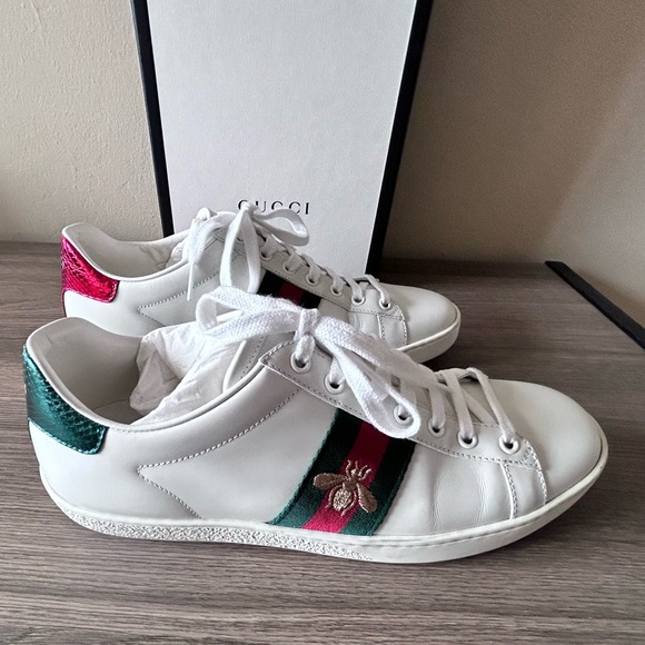 🔥GUCCI Ace Sneaker with Bee Size 39 / US 9 - Picture 1 of 17